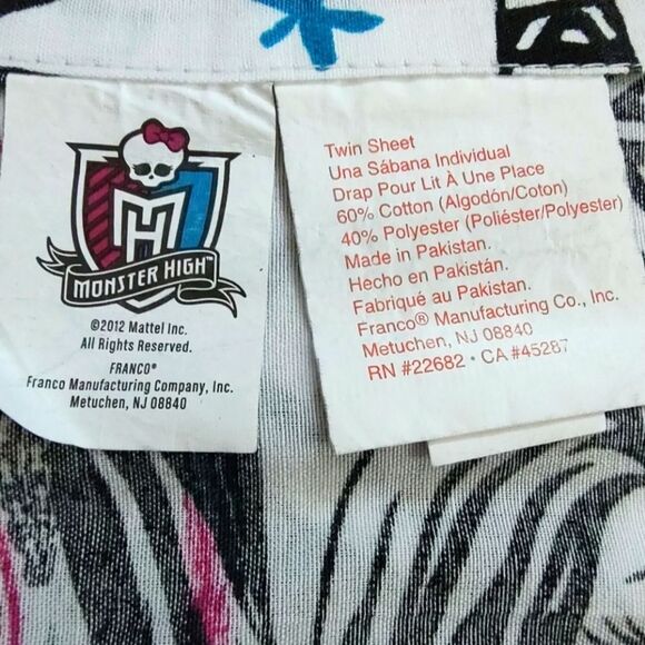 Monster High OG Ghouls Rule Twin Flat Sheet / Fabric - Picture 5 of 9